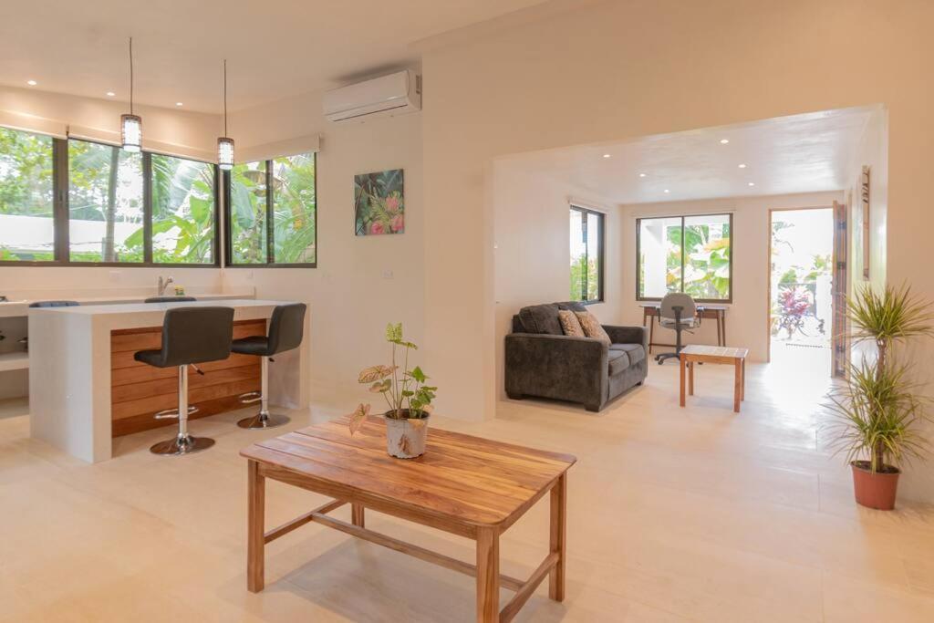 Surfside Apartments - Mal Pais Malpais Eksteriør bilde