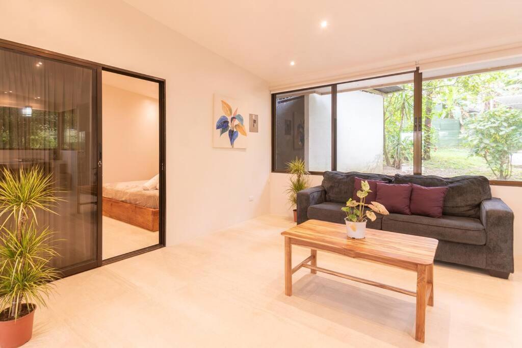 Surfside Apartments - Mal Pais Malpais Eksteriør bilde