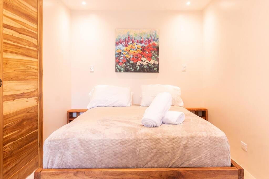 Surfside Apartments - Mal Pais Malpais Eksteriør bilde